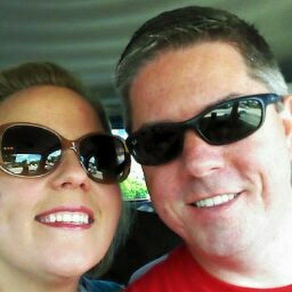 Meet your Posher, Danielle - Picture 1 of 1